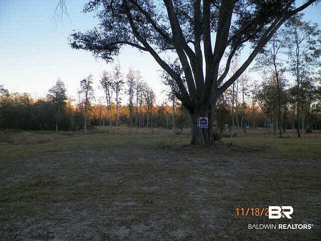 1st image of 7 S Hunting Club Rd S
