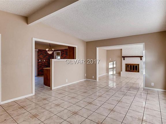 4th image of 1552 La Jolla Ave
