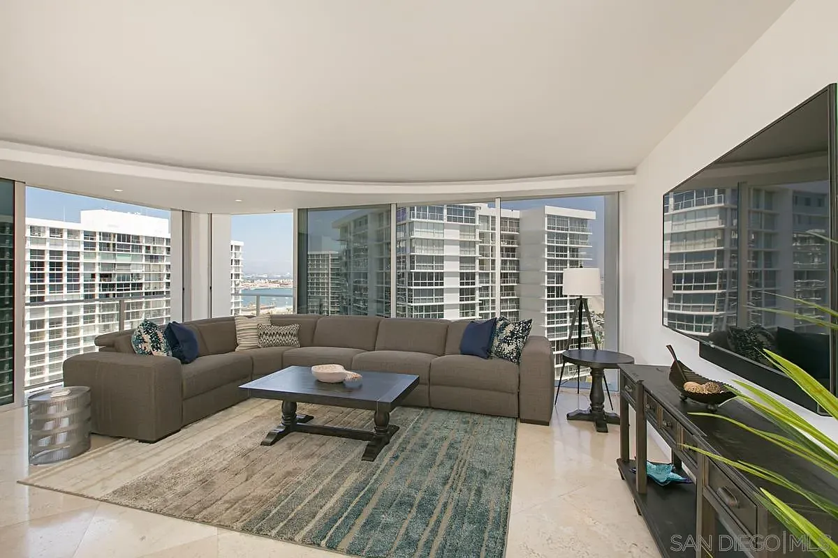 3 bed, 3.0 bath, 1669 sqft, $23,000 — Photo 3