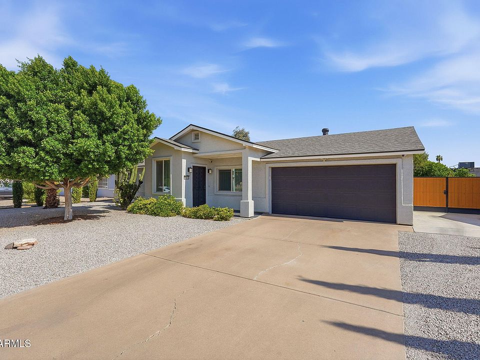 1st image of 4051 E EMILE ZOLA Avenue