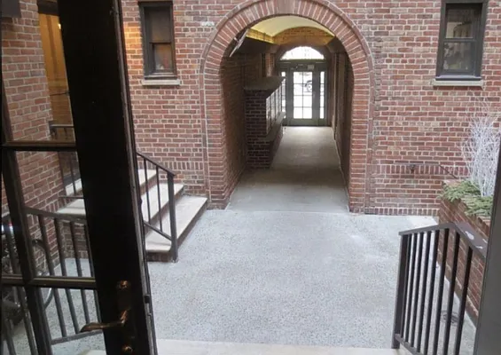 Rented by Waverly Realty Associates | media 2