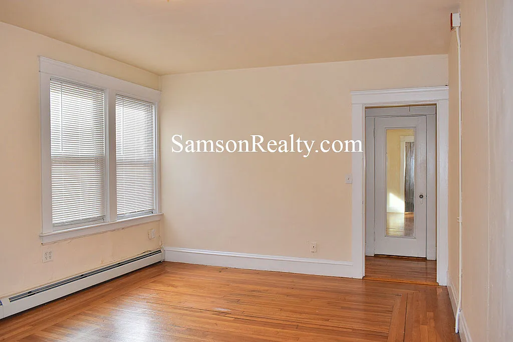 Studio, $1,850 — Photo 4