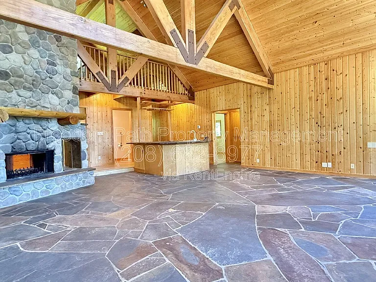 166 Wildwood Ln — Photo 4
