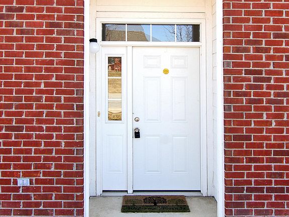 2nd image of 16336 Bay Meadow Cir