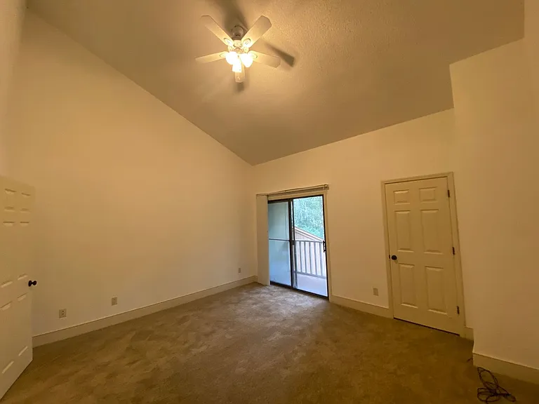 1730 Beechwood Cir N — Photo 18