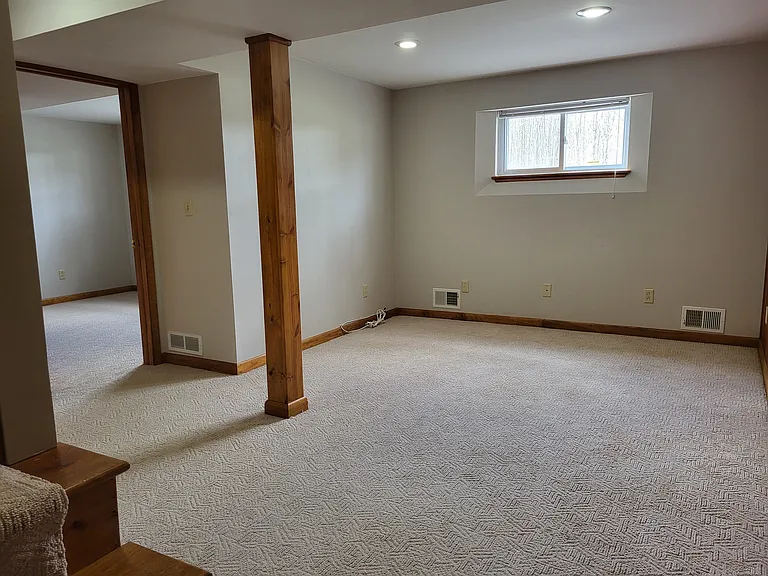 13393 Schang Rd — Photo 9