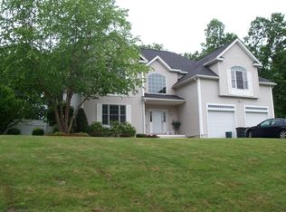 3 Sunny Meadow Rd, Atkinson, NH 03811