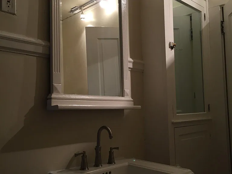 2824 E Newberry Blvd #3 — Photo 8