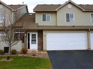 2443 Oakridge Cir, Hudson, WI 54016