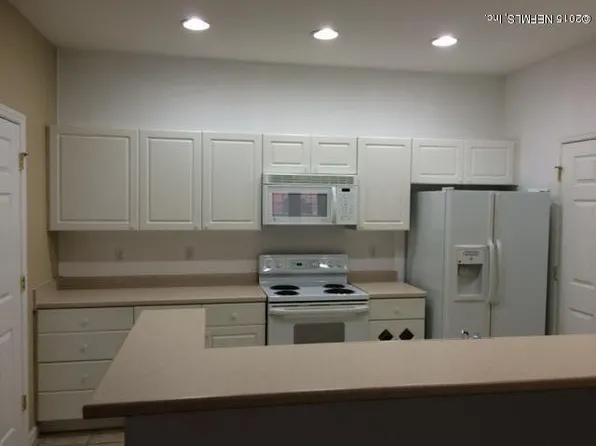 10901 Burnt Mill Rd APT 602, Jacksonville, FL 32256
