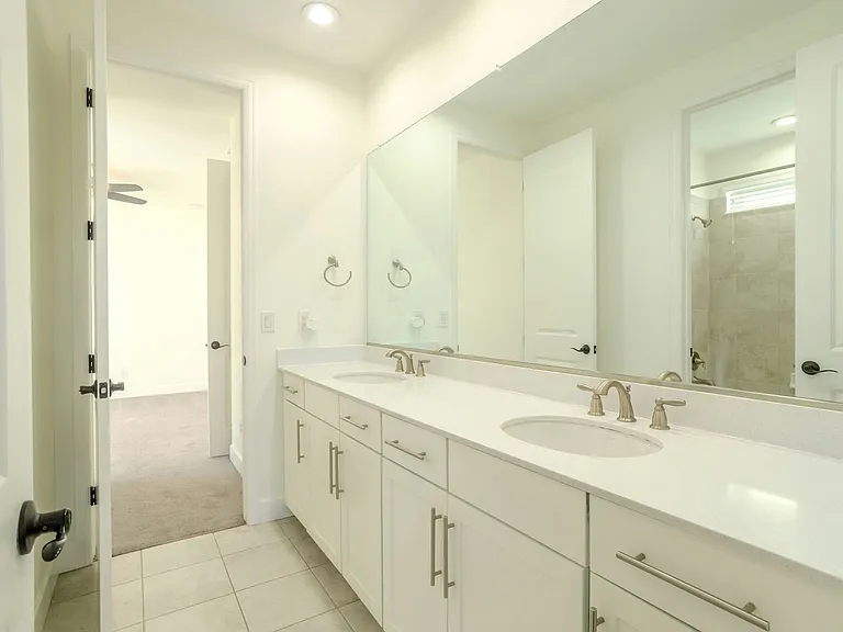 10138 Atlanta St — Photo 20