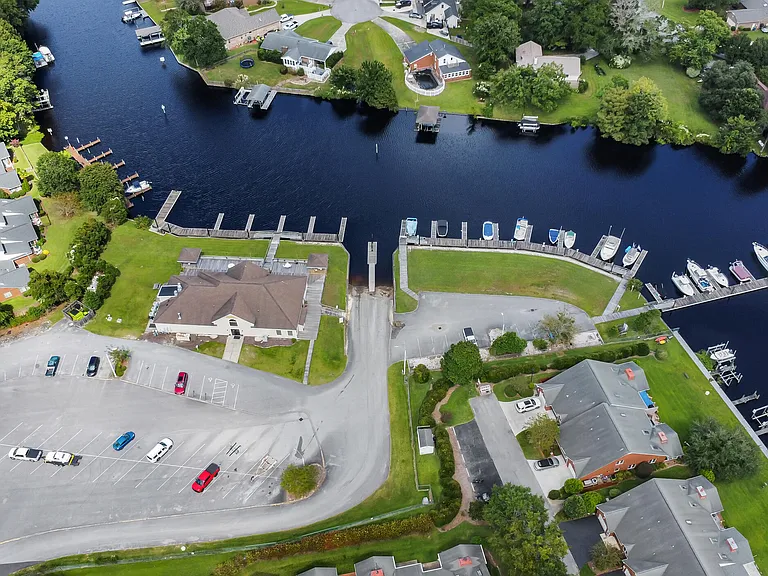 125 Pirates Rd #5 — Photo 32