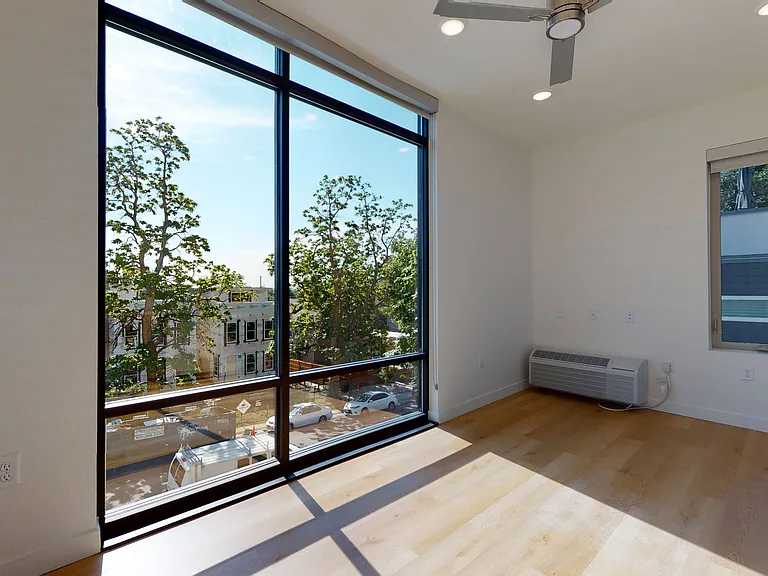 Proto Apartments — Photo 9