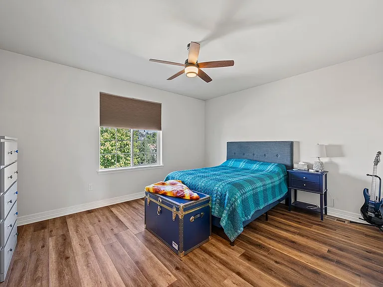 3808 Everton Dr — Photo 10