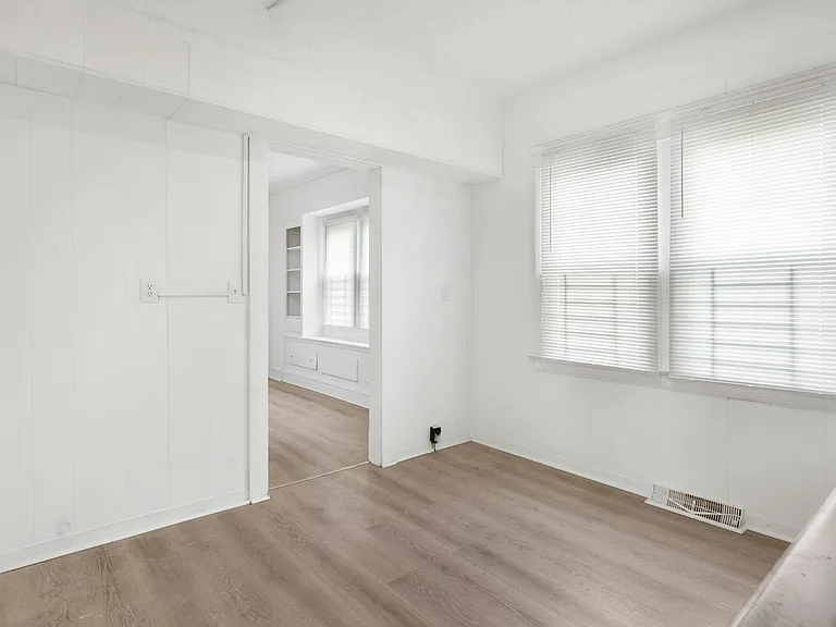 10413 Mount Auburn Ave #A — Photo 7