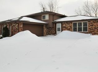 19720 Lake Lynwood Dr, Lynwood, IL