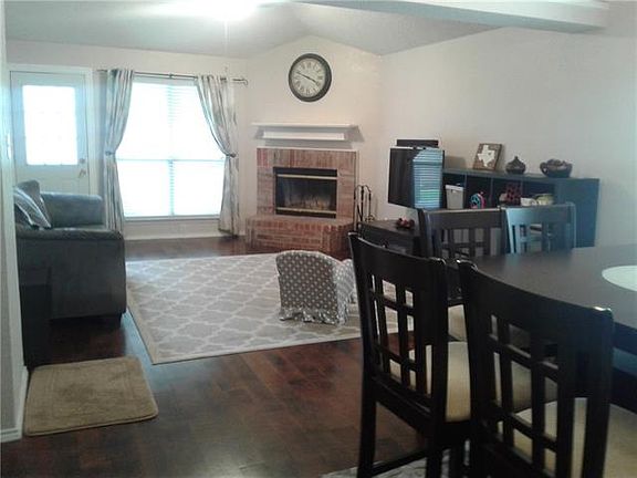 4th image of 10237 Pleasant Mound Dr