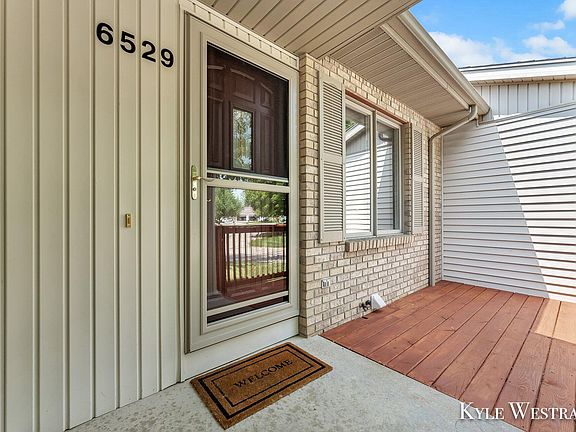 5th image of 6529 Wood Dora Dr SE