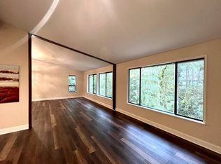 21312 NE 6th St, Sammamish, WA 98074