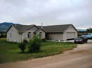 16067 Queen Anne Ln, Florence, MT 59833