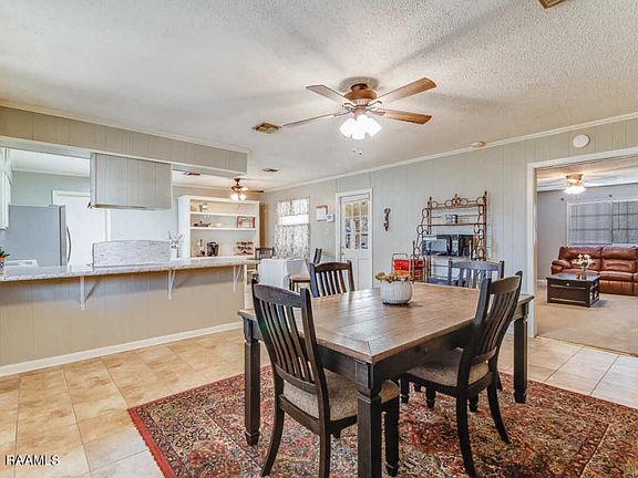 5th image of 224 San Carlos Cir
