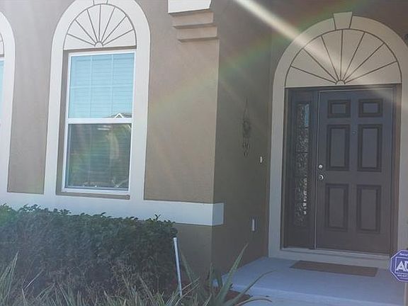 2nd image of 608 Washington Way