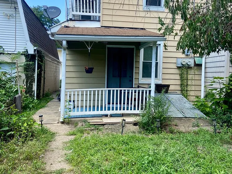 1535 Hunter St #1 — Photo 11