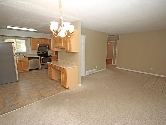 4th image of 714 Edna Ave