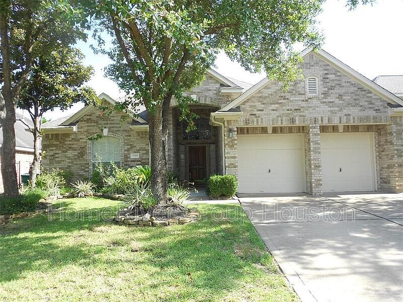 1st image of 11903 Sunset Lake Ct