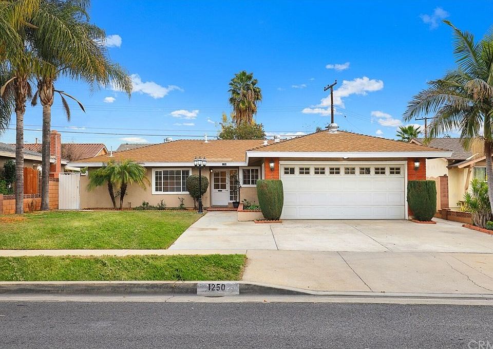 1st image of 1250 Cloverglen Dr