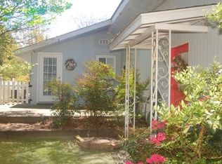 1625 Midland Rd #A, Southern Pines, NC 28387