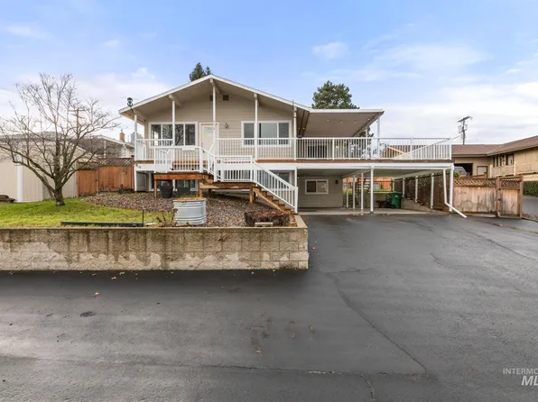 1634 Vineyard Dr, Lewiston, ID 83501