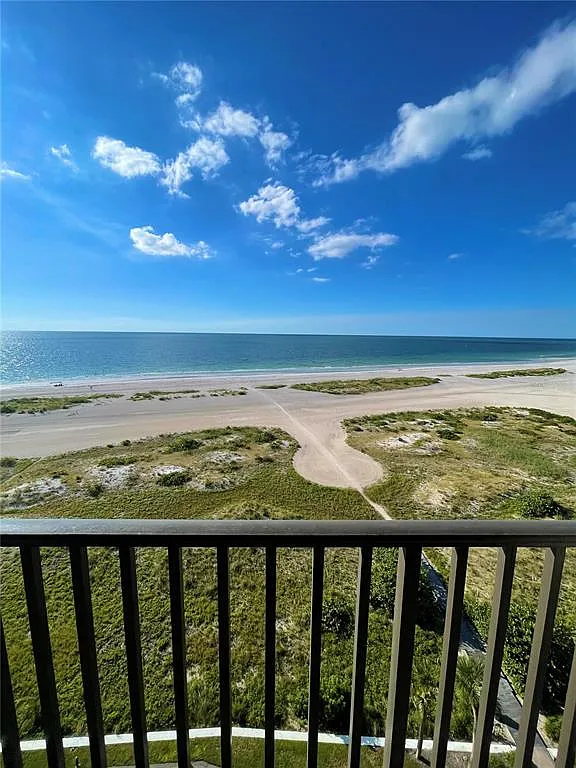 2 bed, 2.0 bath, 1152 sqft, $6,500 — Photo 4