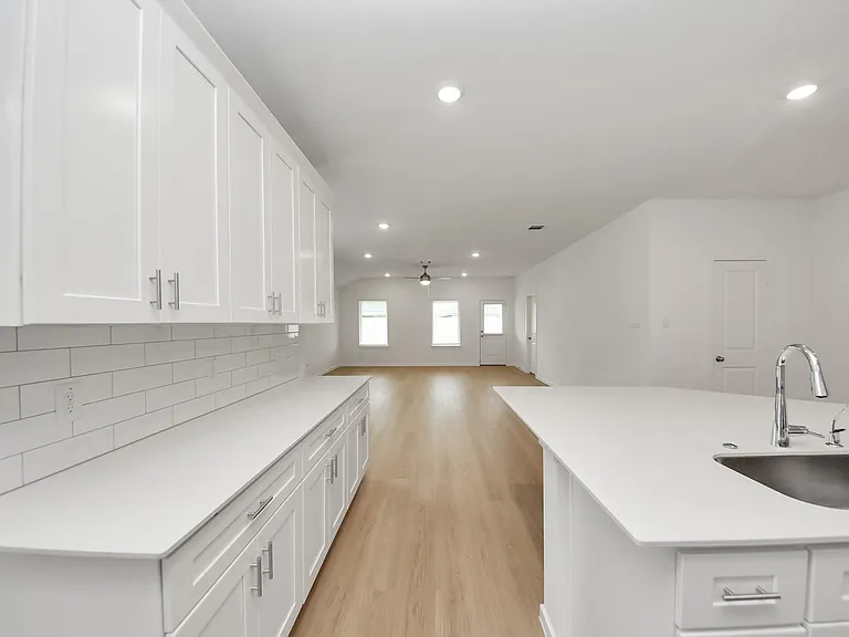 7723 Smooth Valley Ct — Photo 13