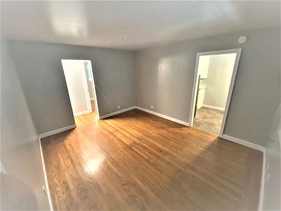 4th image of 2312 P St APT 3