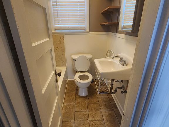 3rd image of 2808 Church St