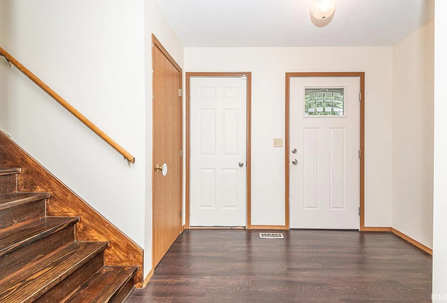 3 bed, 2.5 bath, 1334 sqft, $1,700 — Photo 4