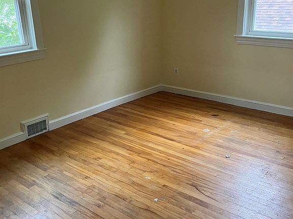 4th image of 16 Newhill Rd #0