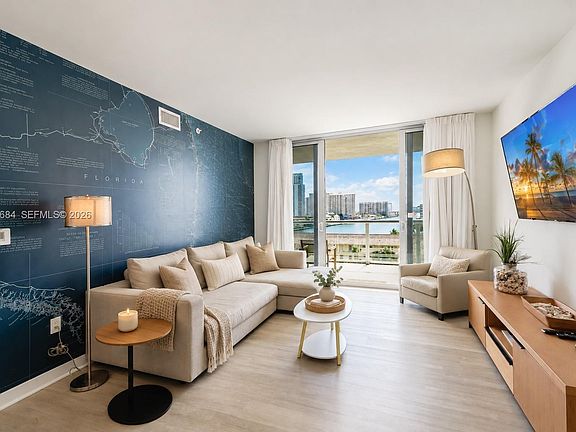 4th image of 2602 E Hallandale Beach Blvd #R707