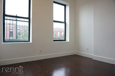 Rented by Rennit Inc.