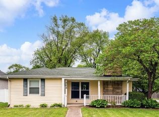 322 Greenwood Pl, Collinsville, IL 62234