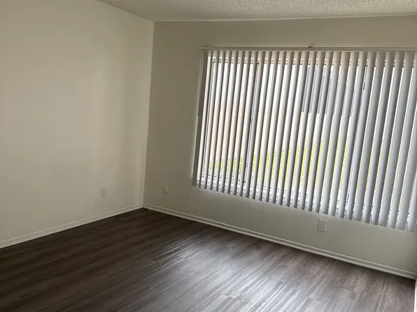 14133 Lemoli Ave #6, Hawthorne, CA 90250