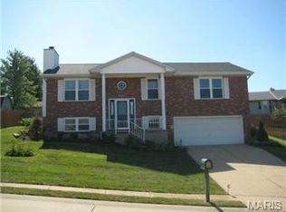 2117 Willow Trace Dr, Arnold, MO 63010
