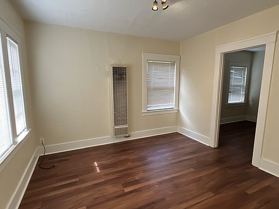 4th image of 1009 V St APT 1
