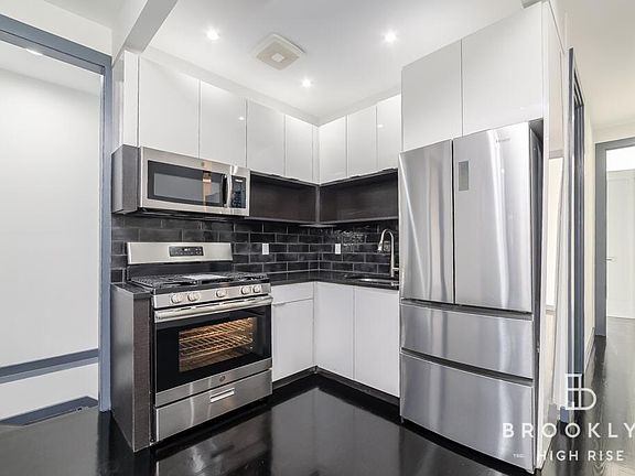 2nd image of 328 Eldert St APT 1B