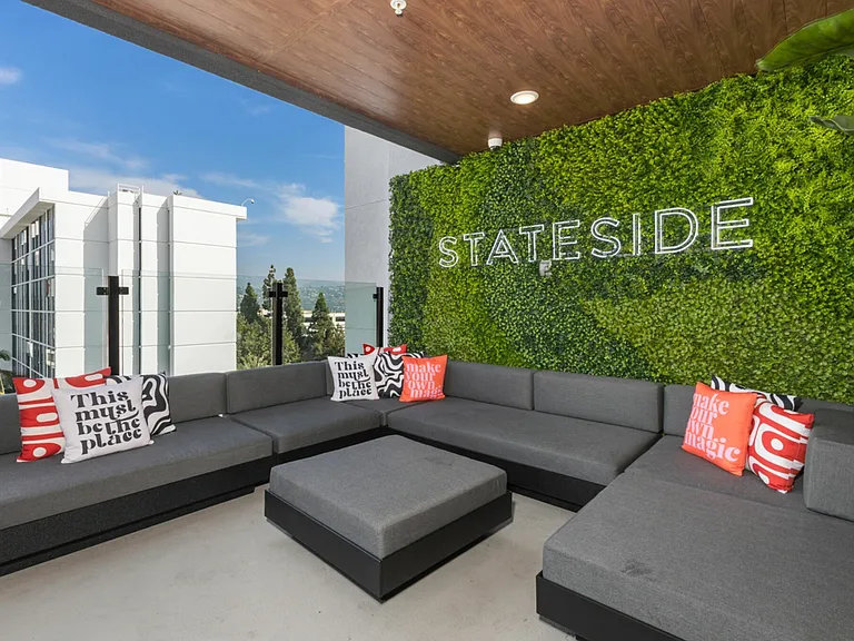 Stateside Student Housing — Photo 22
