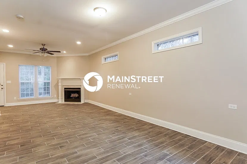1325 Riverford Circle — Photo 4