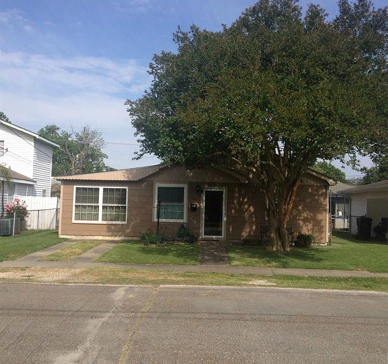 1st image of 1804 Moisant St