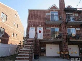 7030 57th Dr, Flushing, NY 11378