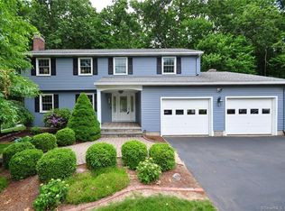 81 Winthrop Rd, Windsor, CT 06095